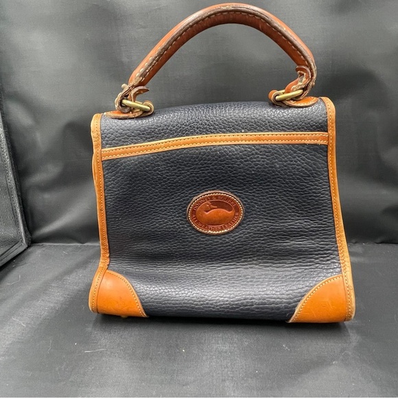 Vintage Dooney and Bourke Dillen Bowling Handbag- pebble leather - Picture 2 of 10